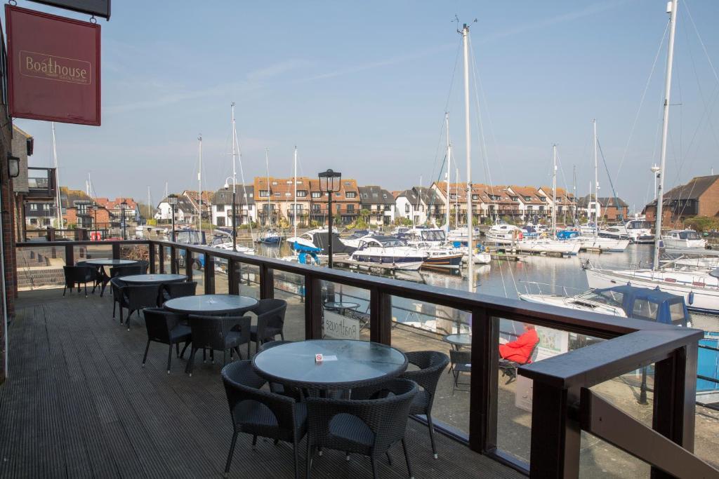 Boathouse Hotel Hythe  Εξωτερικό φωτογραφία